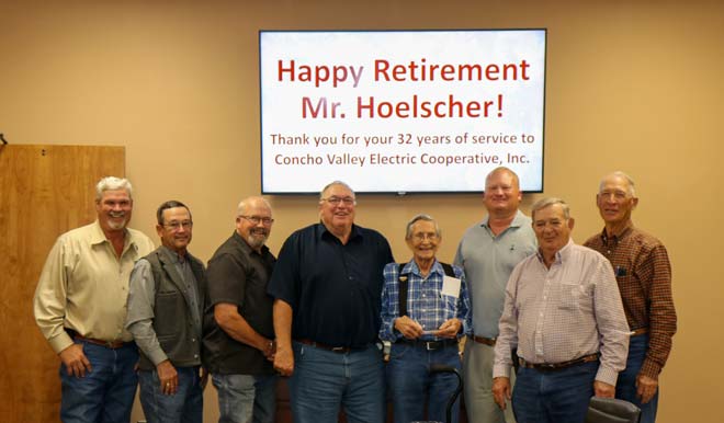 From left, Daryl Schniers, Ralph Willberg, David Kempen, Jeff Copeland, Frank Hoelscher, Kelly Lankford, Wayne Klattenhoff and Tom Carter.